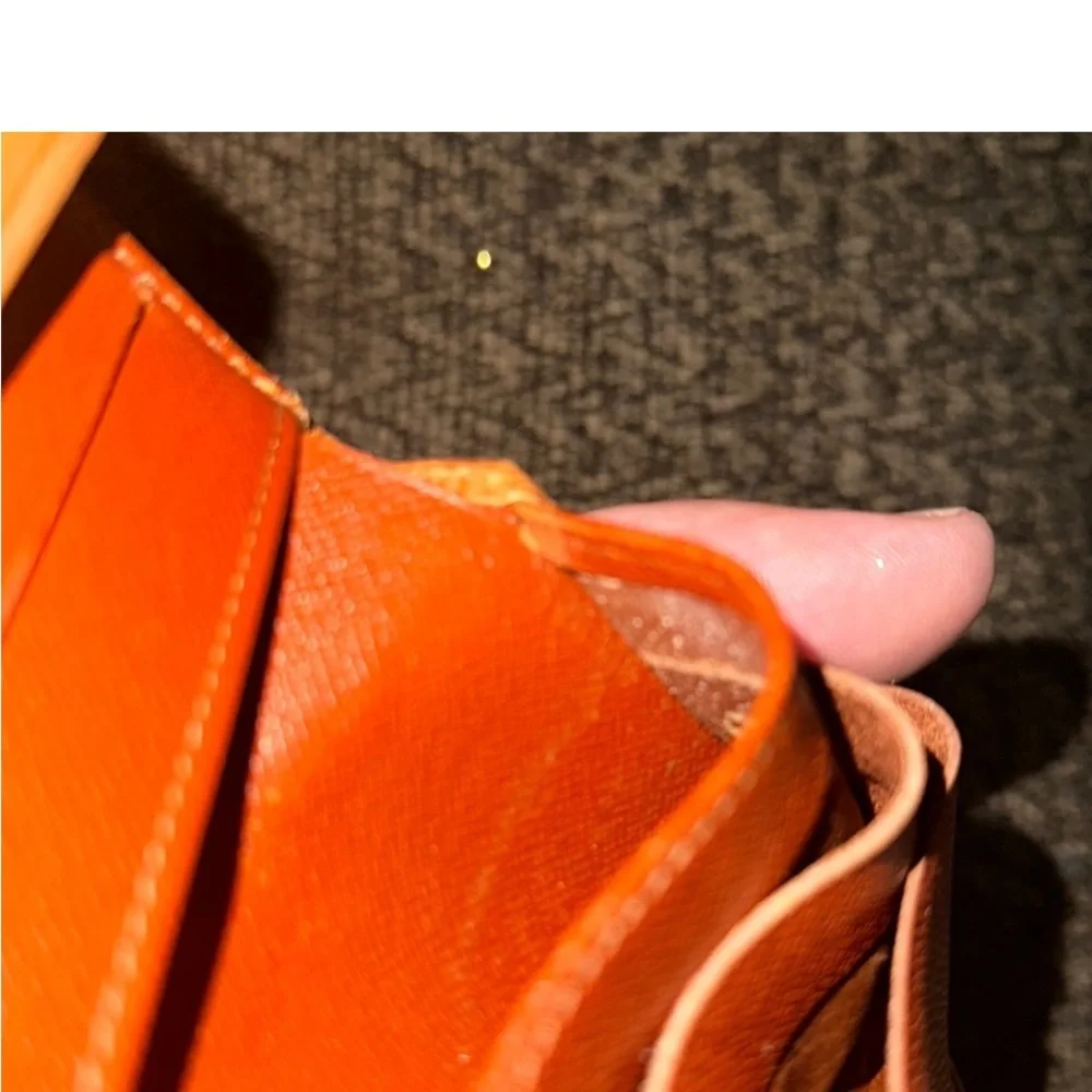 LOUIS VUITTON ELISE EPI ORANGE VINTAGE WALLET GUC